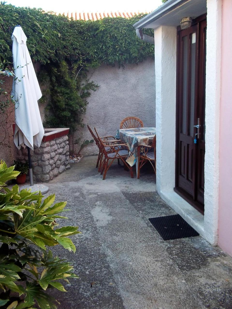 Apartments Anita Veli Lošinj Exterior foto